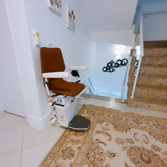 Bespoke Indoor HD Curved Stairlift 160 KG